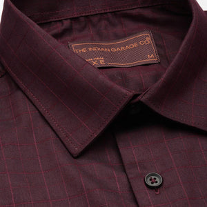 Men's Burgundy Slim Fit Checked Formal Shirt