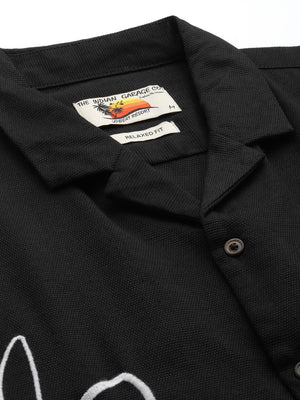 Men's Black Relaxed Fit Solid Resort Wear Shirt