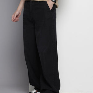 Men's Black Relaxed Fit Solid Jeans