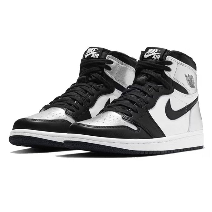 Wmns Air Jordan 1 Retro High OG Silver Toe
