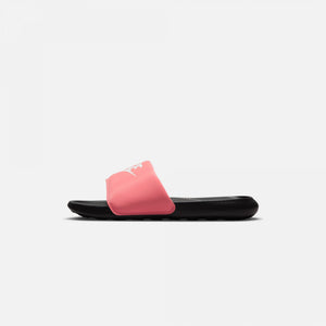 Nike | VICTORI ONE SLIDES SALT PINK