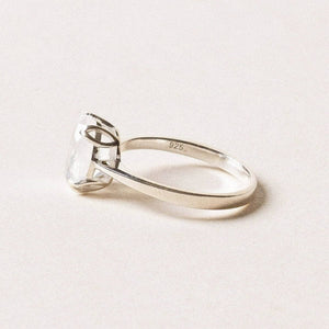 Oval Rainbow Moonstone Ring