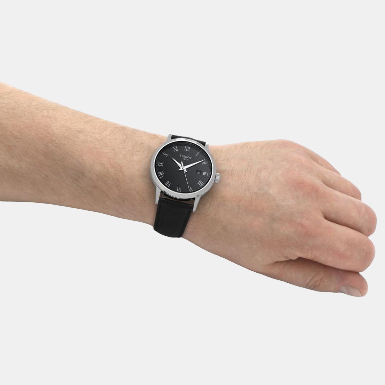 Classic Dream Men Quartz Black Dial Analog Leather Watch T1294101605300
