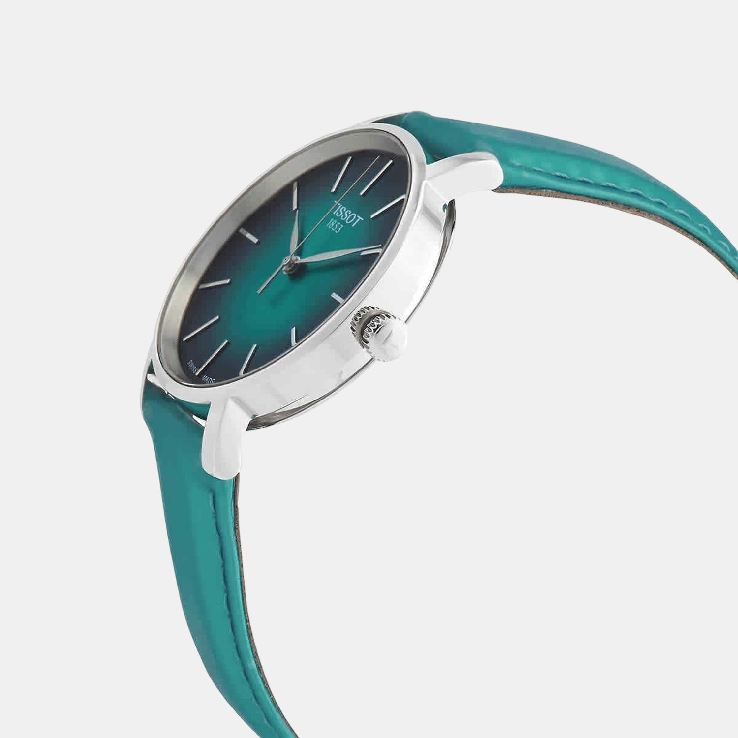 Everytime Women Quartz Turquoise-Black Dial Analog Leather Watch T1432101709100