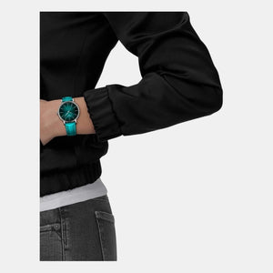 Everytime Women Quartz Turquoise-Black Dial Analog Leather Watch T1432101709100