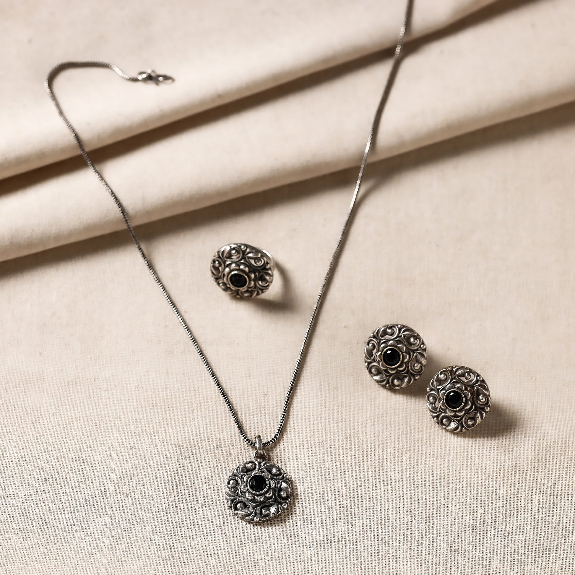 Antique Silver Finish Oxidised Brass Base Stone Work Necklace Set with Ring