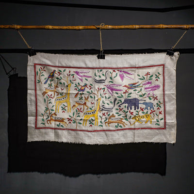 Bengal Kantha Hand Embroidery Tussar Silk Wall Hanging (35 x 35 in) 25