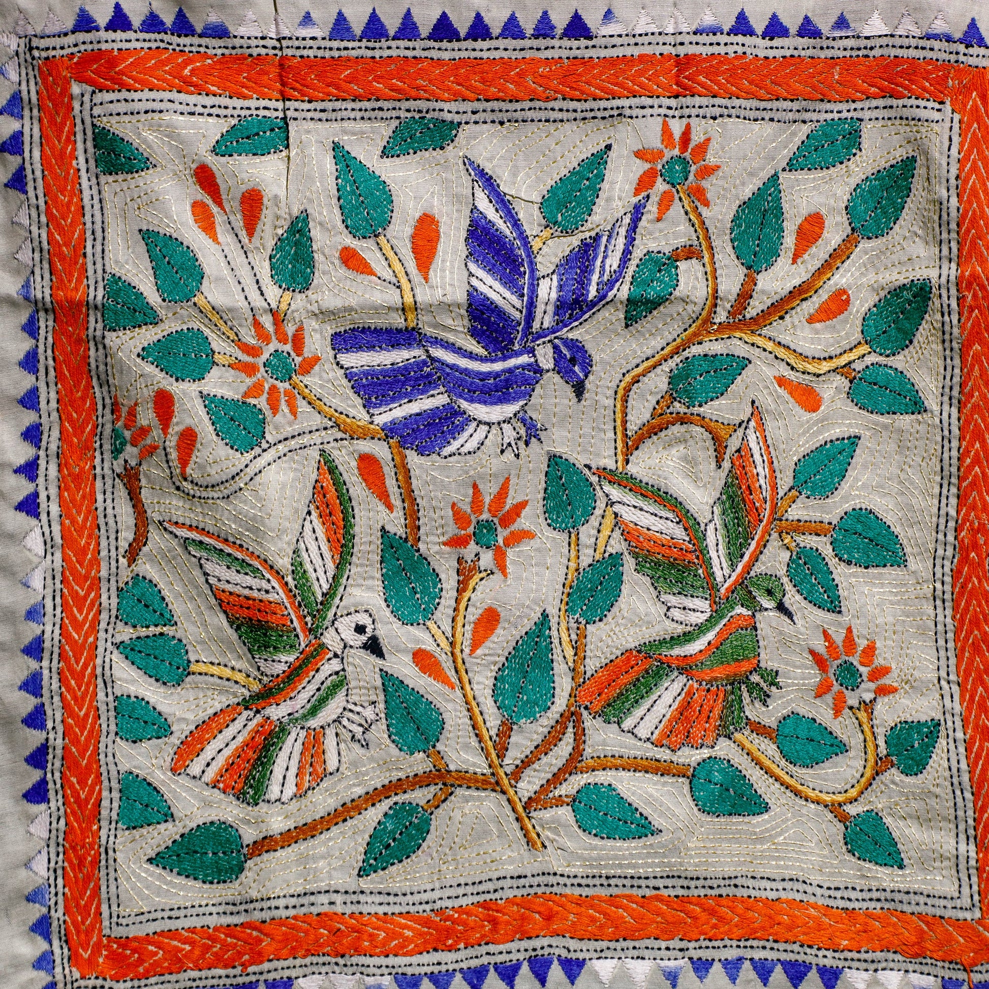 Bengal Kantha Hand Embroidery Cotton Wall Hanging (17 x 17 in) 17
