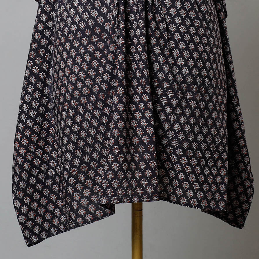 Black - Bagru Block Printed Cotton Kaftan with Tie-Up Waist (Medium)