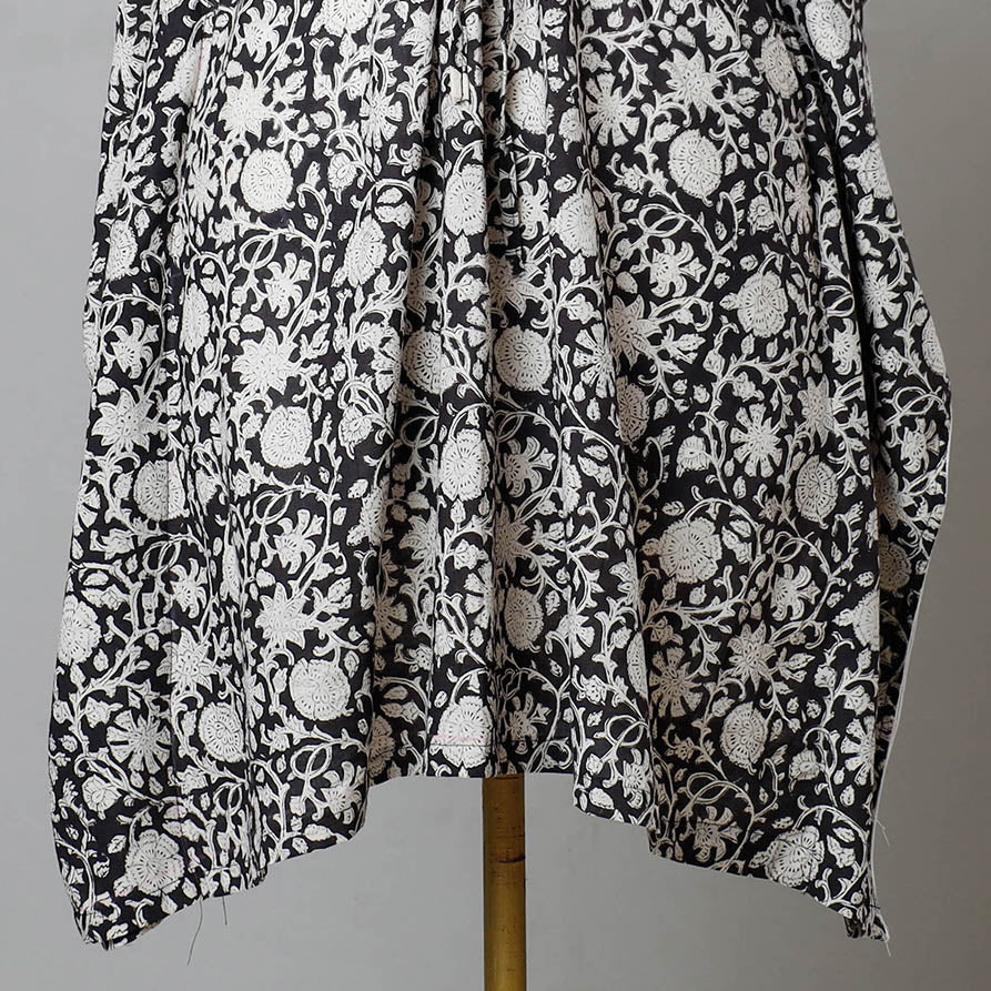 Black - Bagru Block Printed Cotton Kaftan with Tie-Up Waist (Medium)