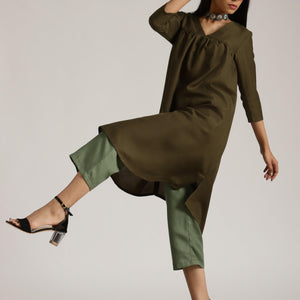 Cotton Linen Dark Green Gathered Kurta Pant Set | Relove