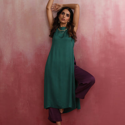 trueBrowns Green Modal High slit Kurta Set