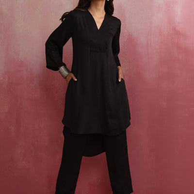 trueBrowns Black V Neck Kurta Co-ord Set