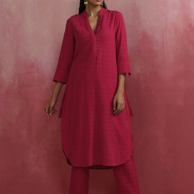 trueBrowns Magenta Cotton Dobby Kurta Set
