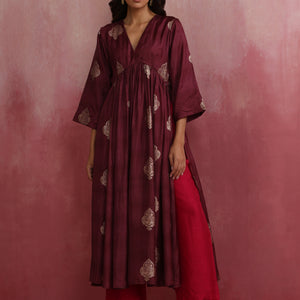 trueBrowns Purple Viscose Silk Kurta Set
