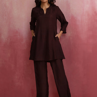 trueBrowns Cola Viscose Silk Kurta Co-ord Set