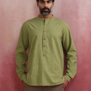 trueBrowns Men's Green Cotton Shirt