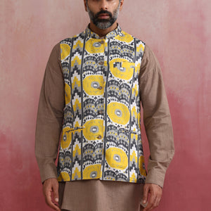 trueBrowns Men's Beige Ikat Reversible  Nehru Jacket