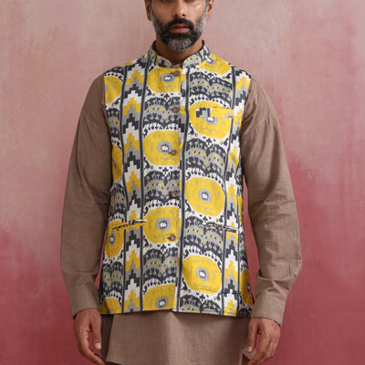 trueBrowns Men's Beige Ikat Reversible  Nehru Jacket