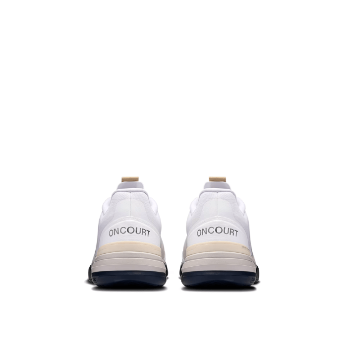 On Running The Roger Advantage Pro Clay White Cream