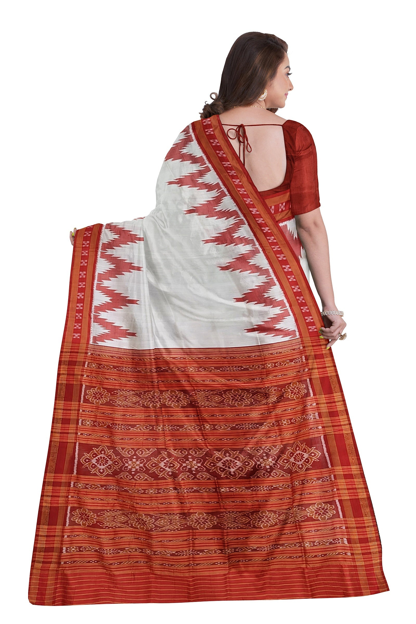 Red White Odisha Ikat Kargil Kumbha Khandua Silk Saree