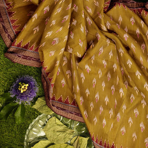 Mehendi Dual Tone Mayur Chandrika Khandua Silk Saree