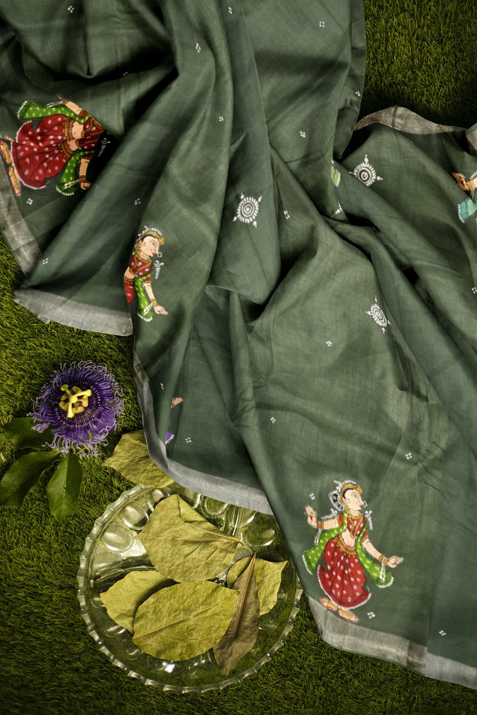 Green Nartaki Theme Hand-Painted Pattachitra Saree(PRE ORDER)