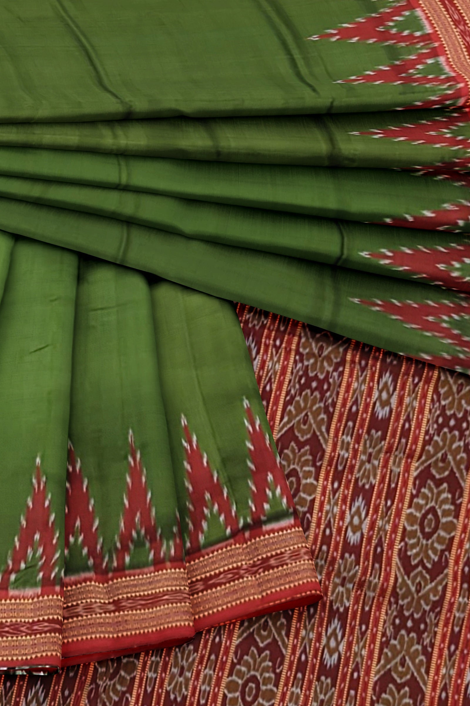 Green Butta Design Odisha Ikat Khandua Silk Saree