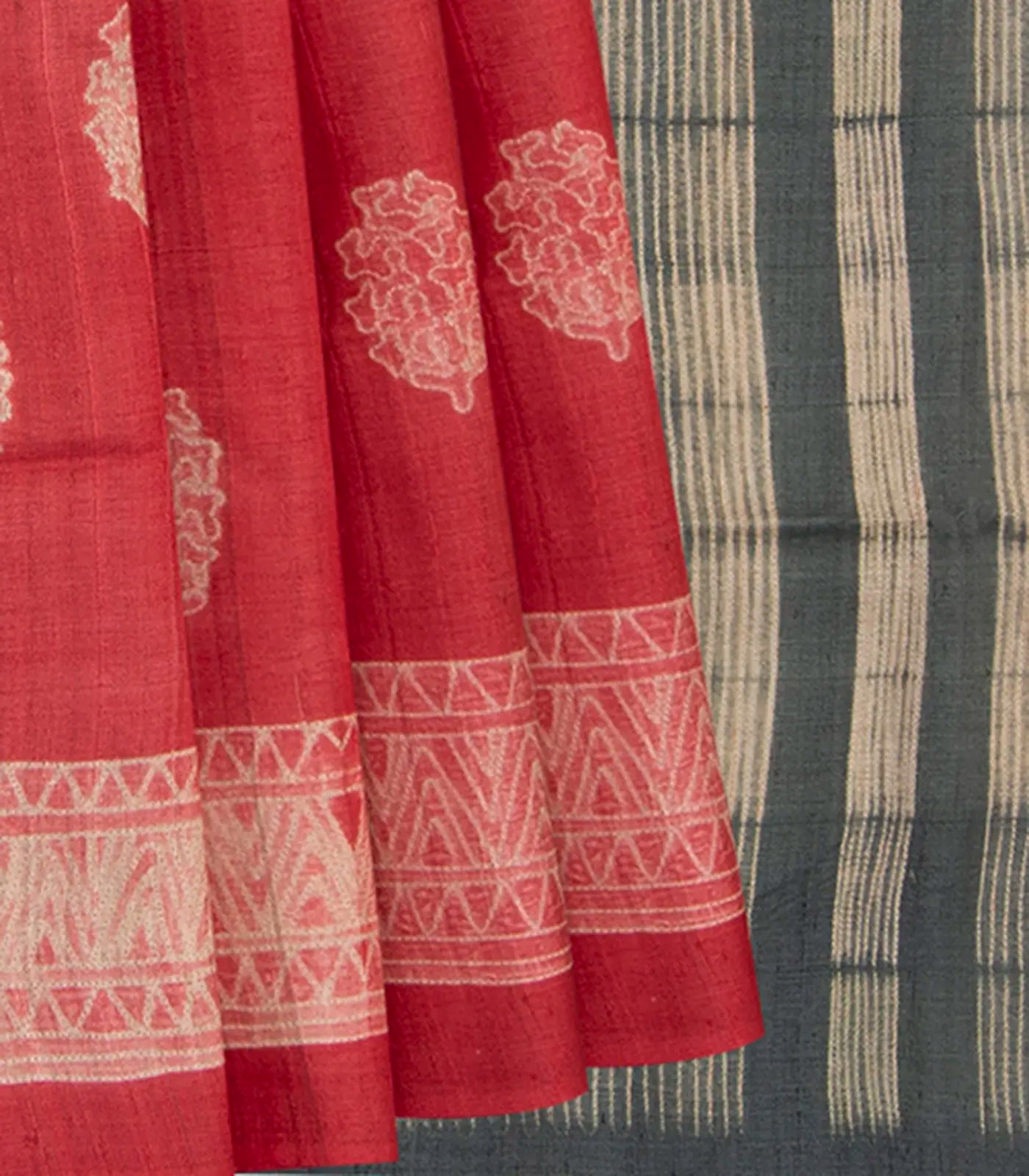 Pink Shibori Hand Printed Tussar Silk Saree With Floral Motifs