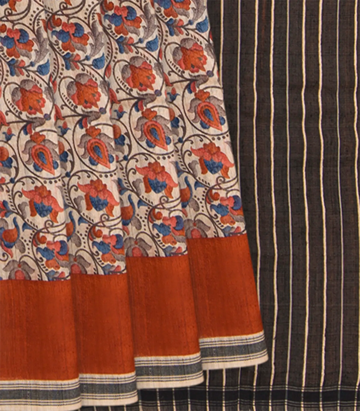 Cream Handwoven Tussar Silk Saree With Print