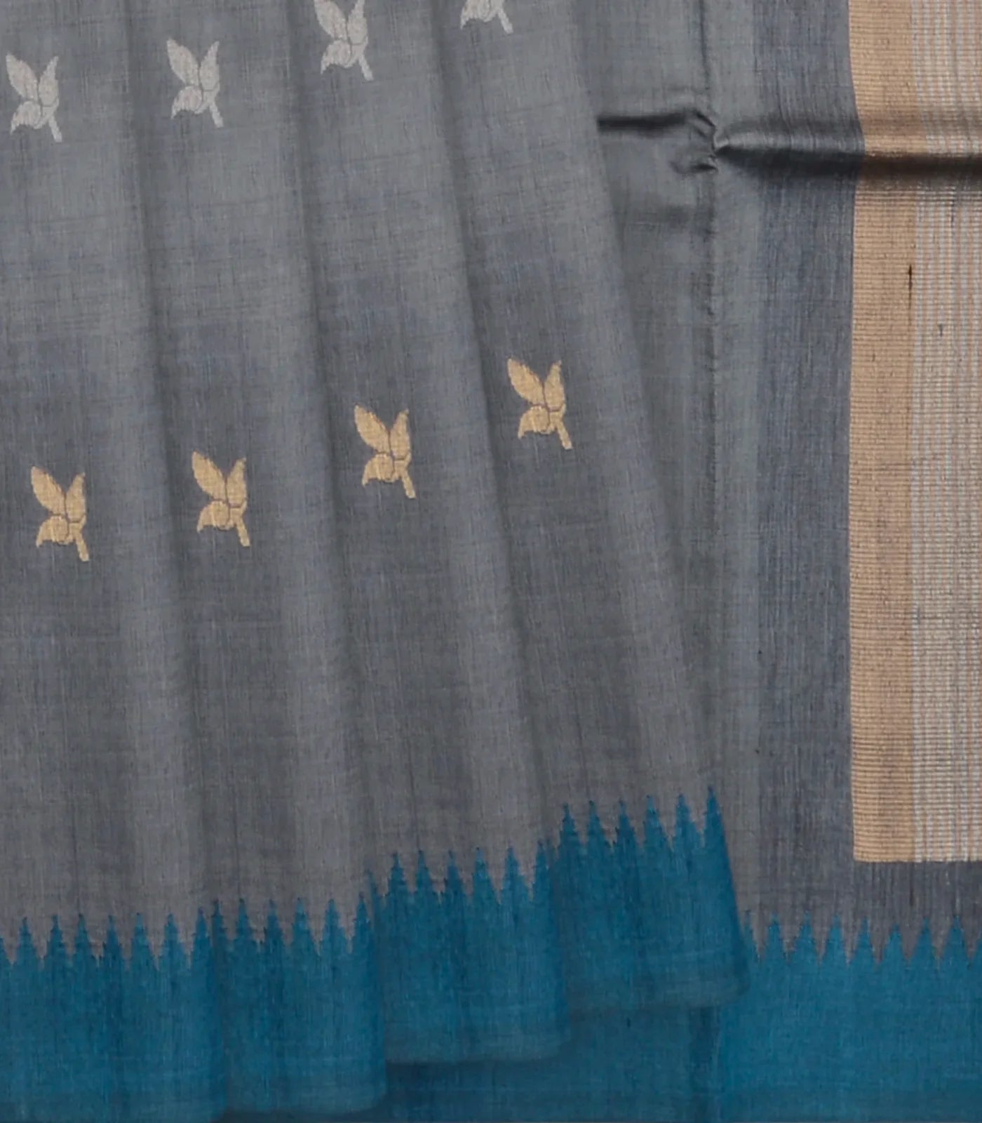 Grey Handwoven Tussar Silk Saree