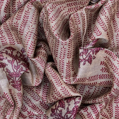 Cream Handloom Tussar Silk Saree With Printed Motifs On Checks-Cream