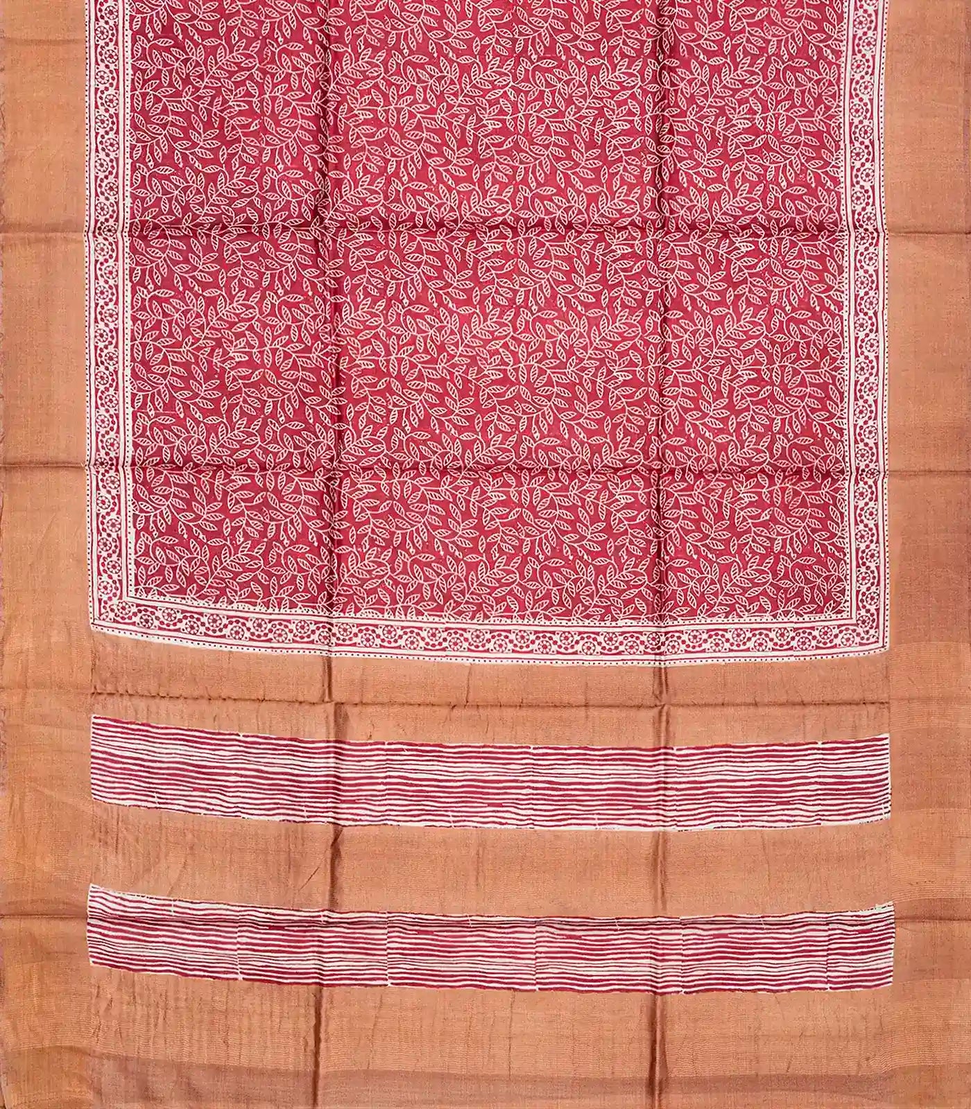 Red Handloom Tussar Silk Saree With Printed Floral Vine Motifs-Red