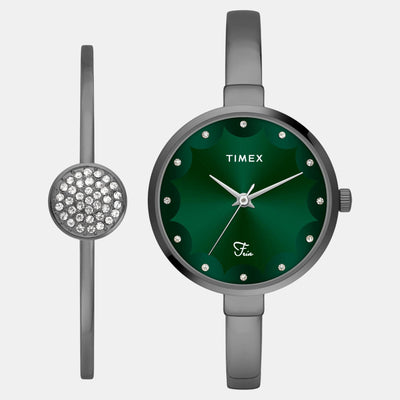 Fria Women Quartz Green Dial Analog Brass Watch TWEL18503