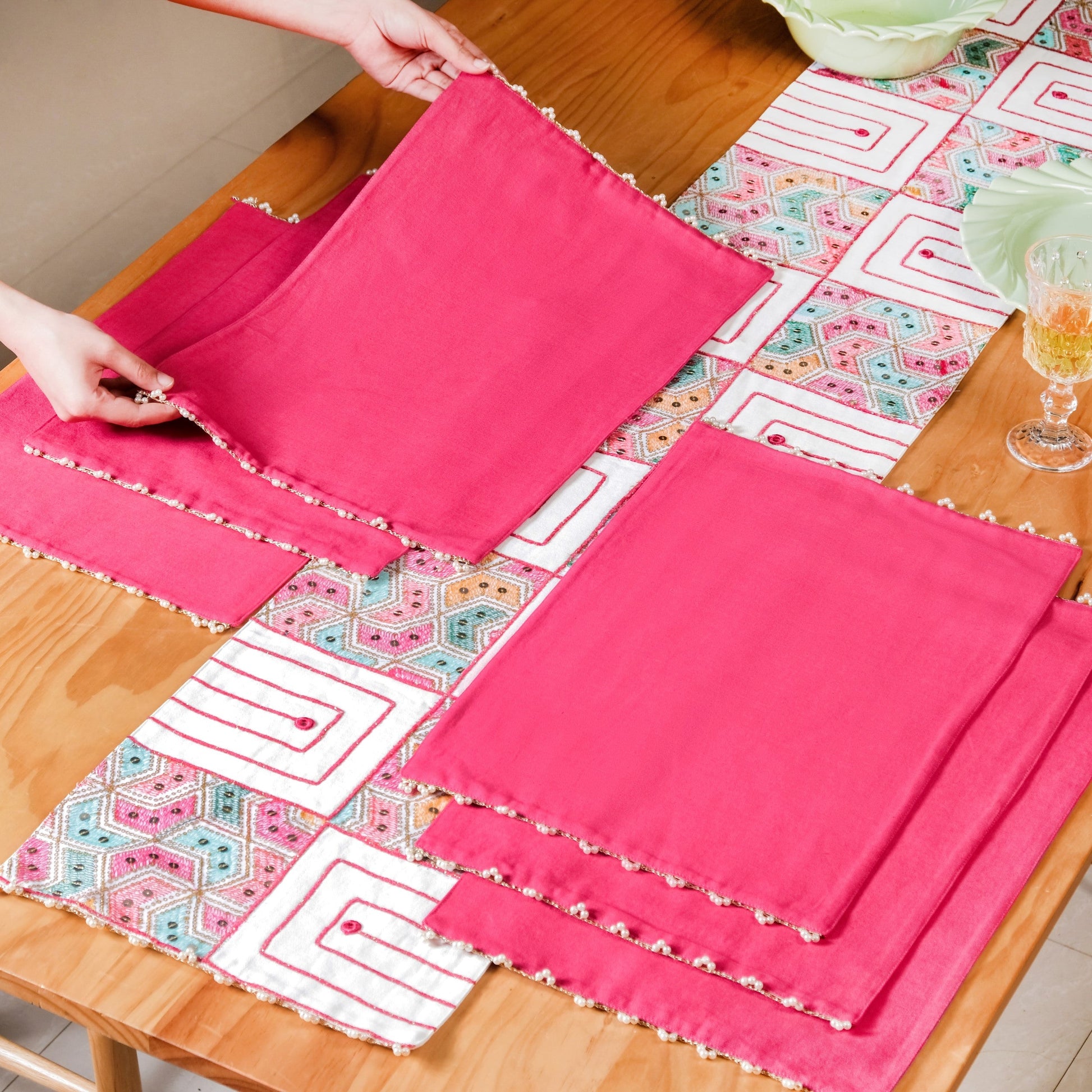 Set Of 7 Embroidered Vibrant Table Mats And Runner Set