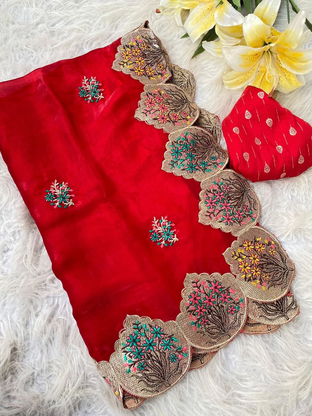 Epiphany Red Embroidery Work Fendy Silk Saree With Magnetic Blouse Piece