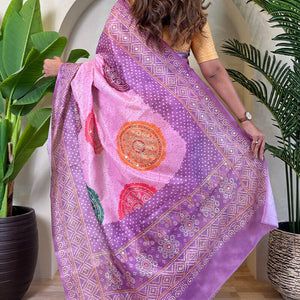 Grandiose Lavender Digital Printed Tissue Silk Saree With Chatoyant Blouse Piece