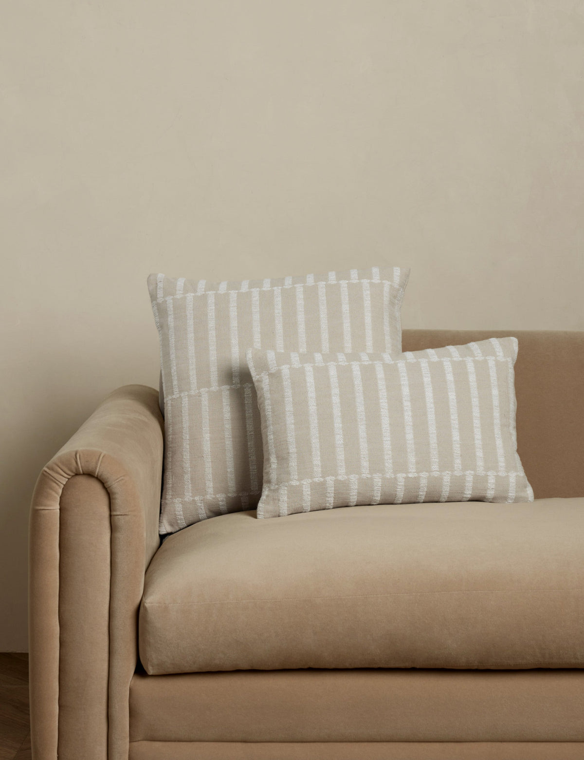 Thisbe Pillow