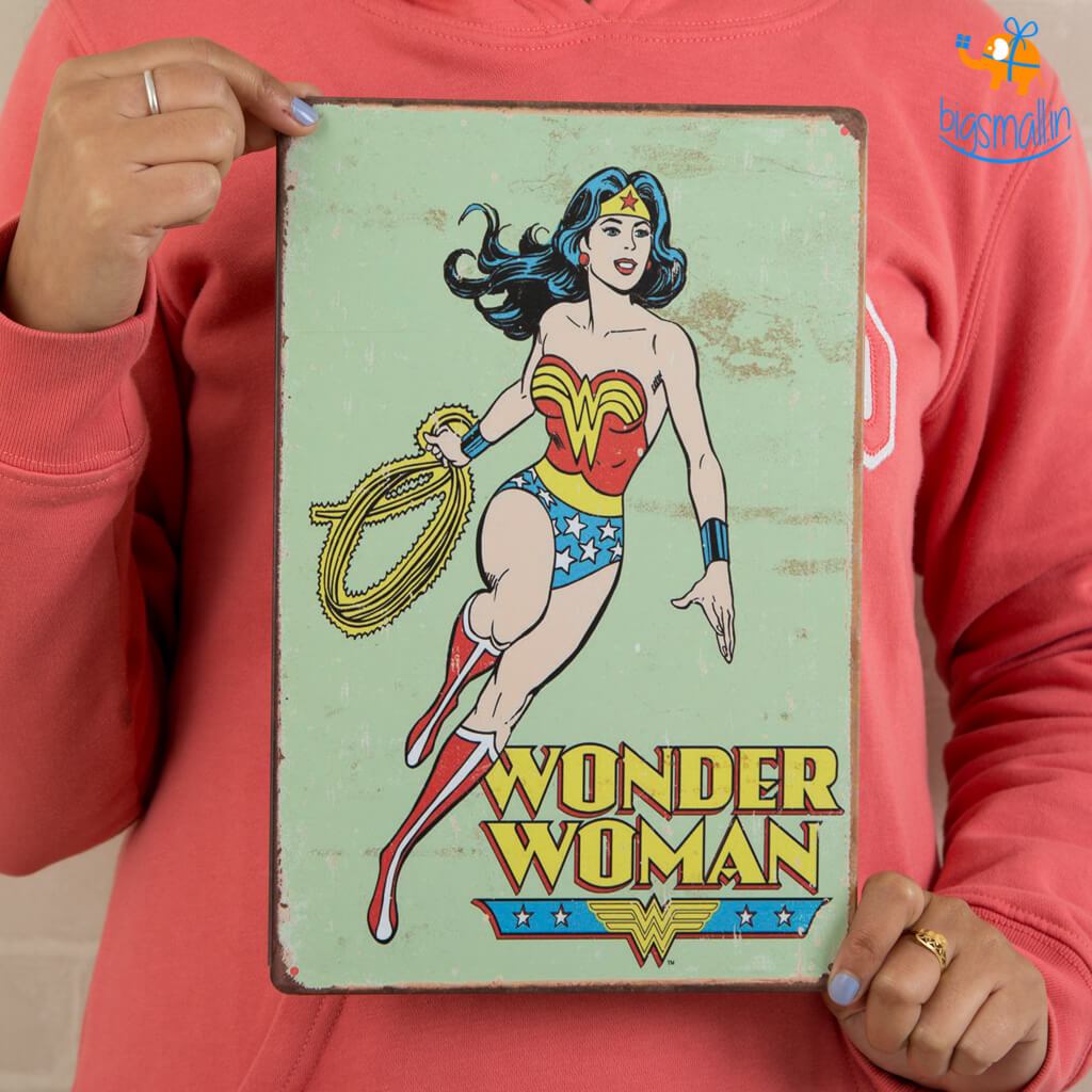 Wonder Woman Metal Hanging Board