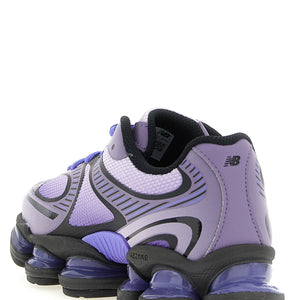 New Balance 2000 Sneakers