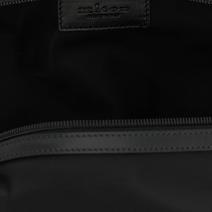Kiton Metallic Logo Beauty