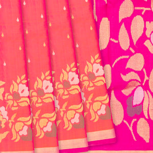 Peach Handloom Uppada Silk Saree With Droplet Motifs-Peach