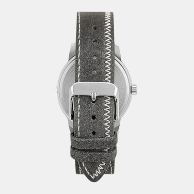 Iconic Men Quartz Black Dial Analog Leather Watch UWUCG2000