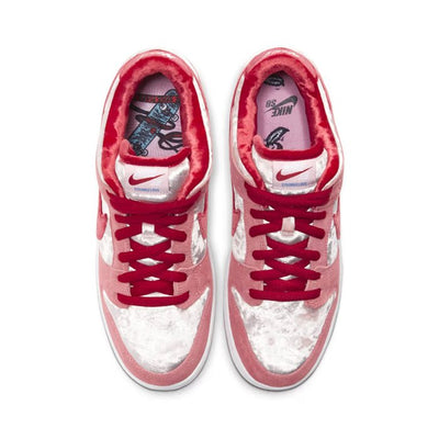 StrangeLove x Dunk Low SB Valentine's Day