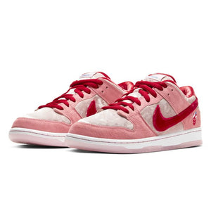StrangeLove x Dunk Low SB Valentine's Day