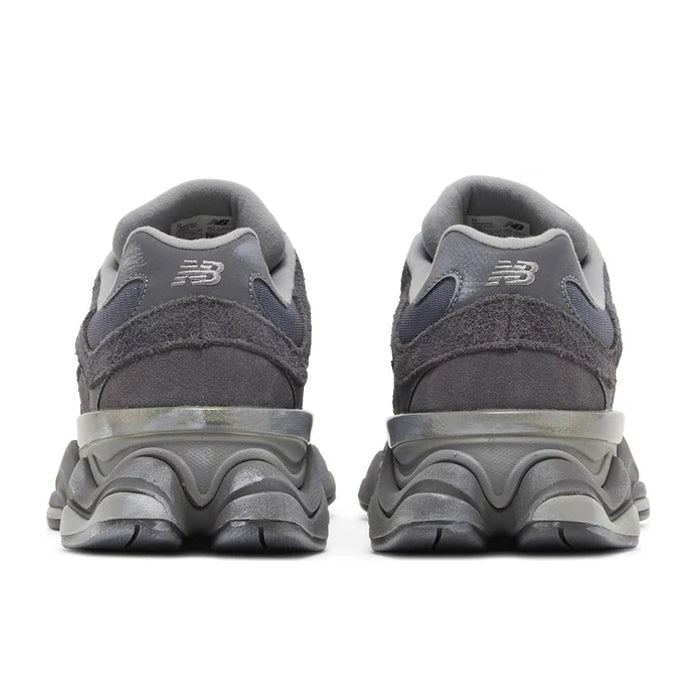 New Balance 9060 Magnet