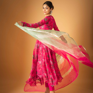 Taavi Chanderi Suit Set