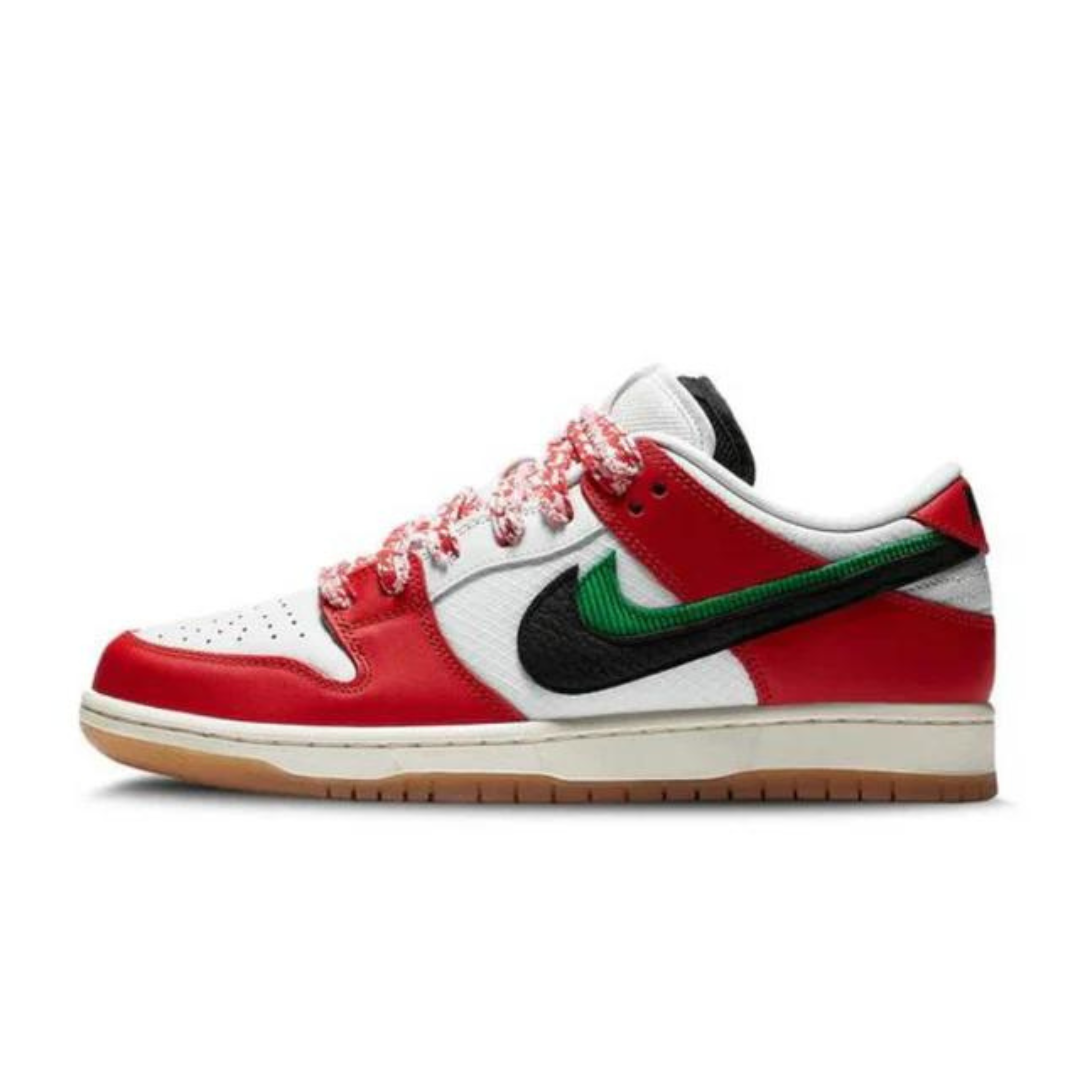 Nike SB Dunk Low Habibi