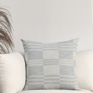 Ellis Pillow