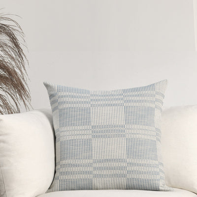 Ellis Pillow